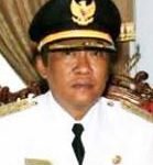 Robert Edison Siahaan