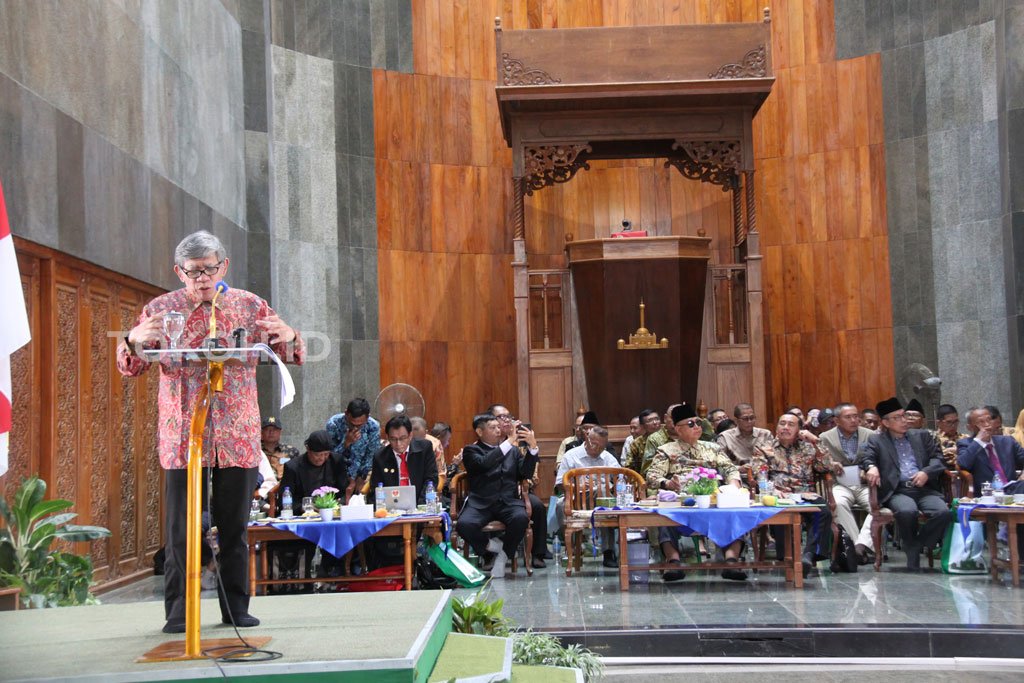Prof. Agus Pakpahan di Kuliah Umum Nasional 25 Tahun Al-Zaytun