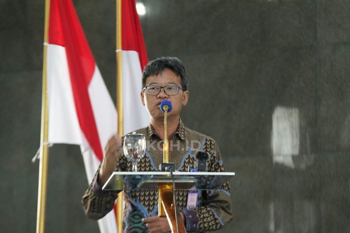 Muhamad Wahyuni Nafis Muhamad Wahyuni Nafis
