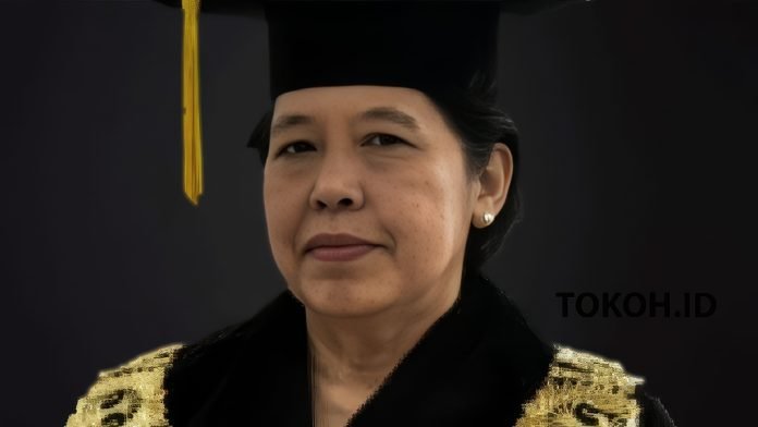 Prof. Dr. Harkristuti Harkrisnowo, S.H., M.A., Ph.D. Harkristuti Harkrisnowo