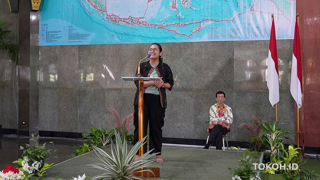 Maria Galus Mengajar dengan Hati