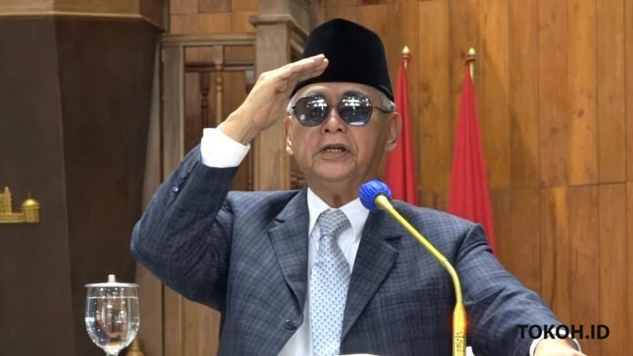 Syaykh Al-Zaytun AS Panji Gumilang Syaykh Al-Zaytun AS Panji Gumilang