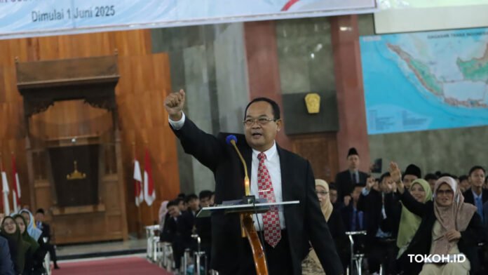 Prof. Sutrisna Wibawa Prof. Sutrisna Wibawa