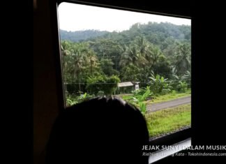 Yang Pergi Hanya Keretanya Yang Pergi Hanya Keretanya