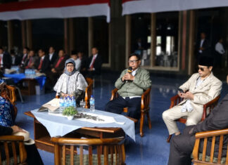 Supranalar Syaykh Al-Zaytun: Perlawanan Filosofis terhadap Tradisi Penurunan Bendera